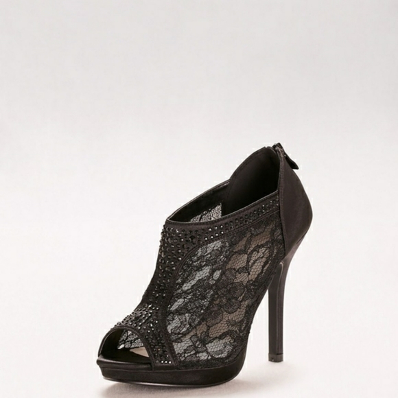 David's Bridal Shoes - Black Lace AYAEL9 Michaelangelo Heels